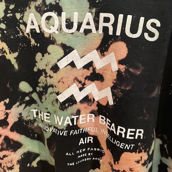 The Laundry Room (TLR) Aquarius Sweatshirt - Picture 4 of 4